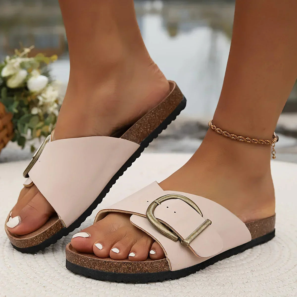 Sandales femme – Bout ouvert – Bride réglable – Semelle confort – Style décontracté
