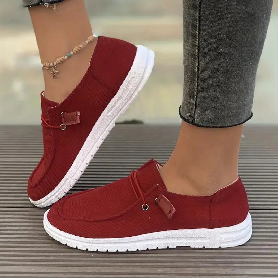 Women's slip-on shoes – Flat sole – Casual comfort