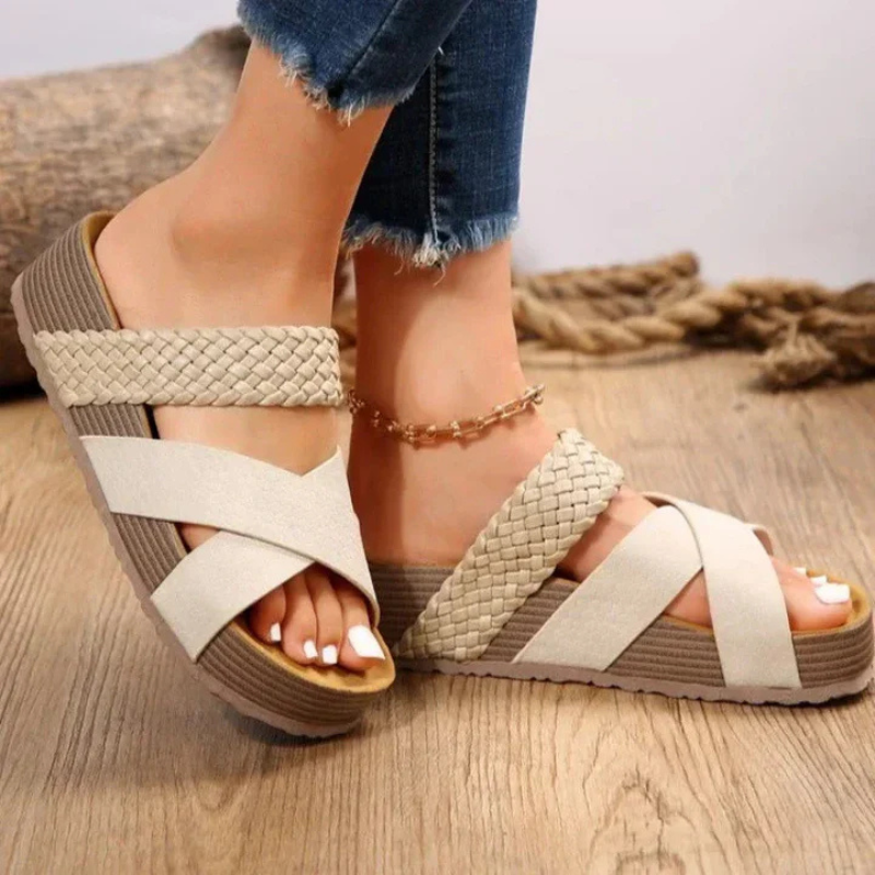 Women's sandals – Platform sole – Braided snakeskin-effect straps – Long-lasting comfort