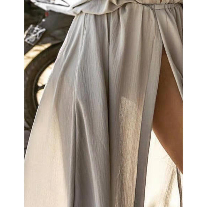 Women's long dress – Plunging neckline – Front slit – Flowing cut – Three-quarter sleeves