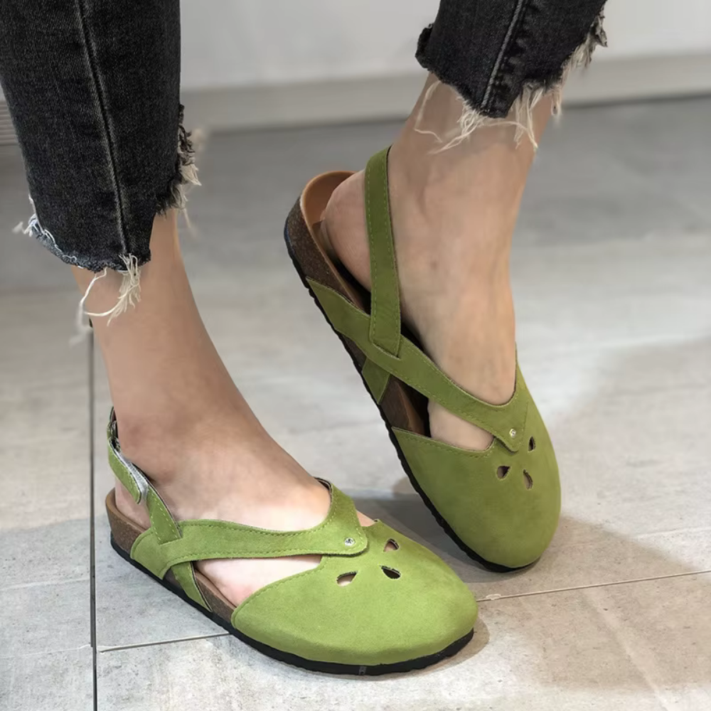 Women's flat sandals – Open toe – Cut-out detail – Soft sole – Adjustable support