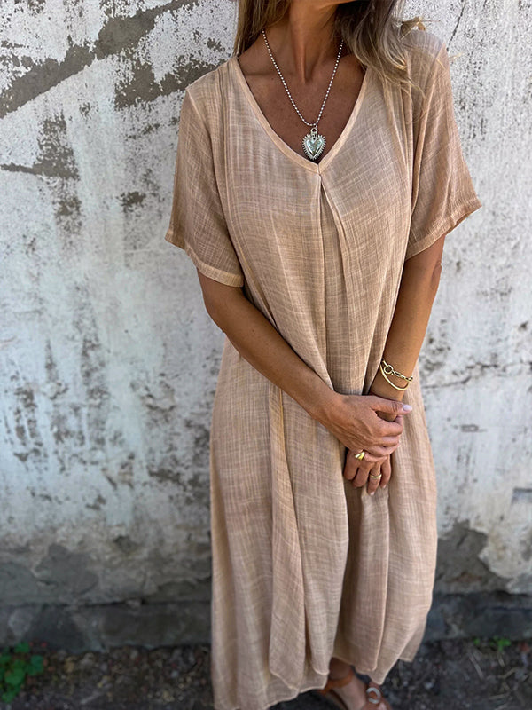 Women's dress – Relaxed fit – Breathable fabric – V-neck – Flowing short sleeves
