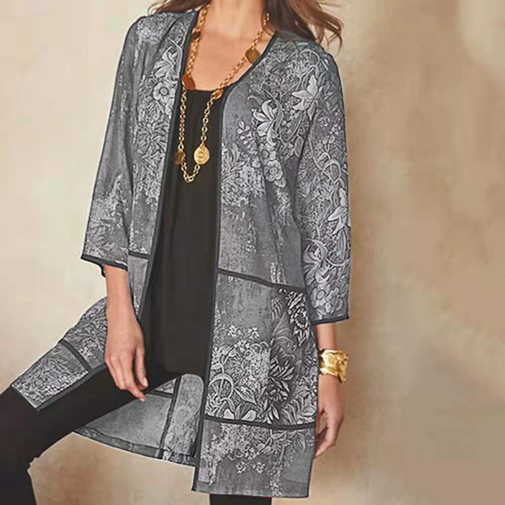 Women's tunic blouse – Loose fit – Lightweight and breathable fabric – 3/4 sleeves – Elegant print