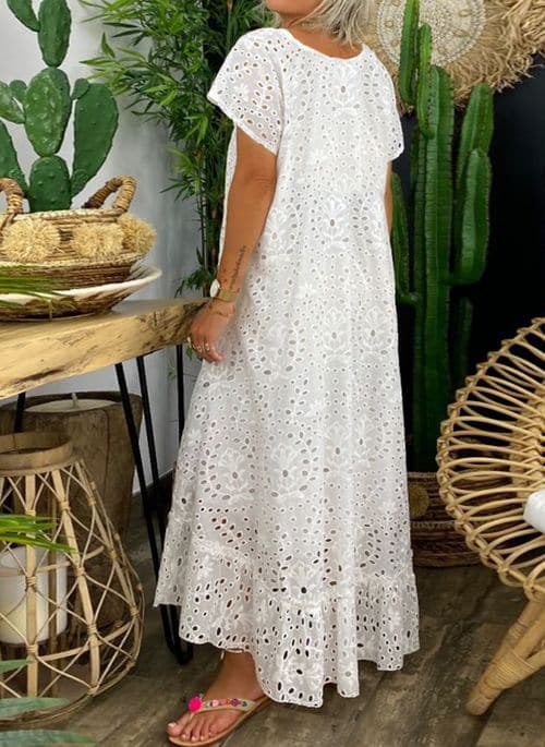 Women's long dress – Loose fit – Eyelet embroidery – Natural breathable fabric
