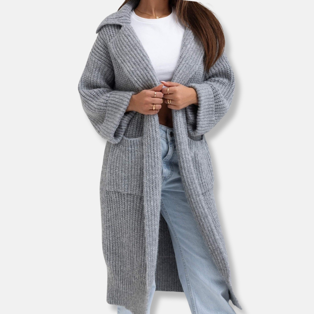 Women's Long Knitted Coat – Wool Blend – Oversized Fit – Hood and Pockets