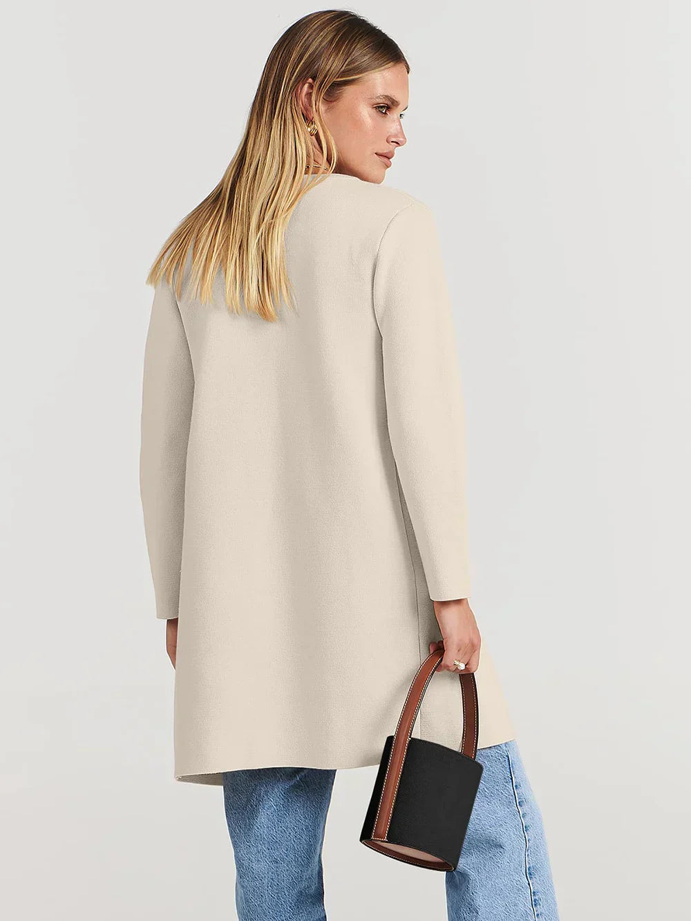 Manteau femme mi-long – Laine mélangée – Coupe droite – Col large – Style épuré