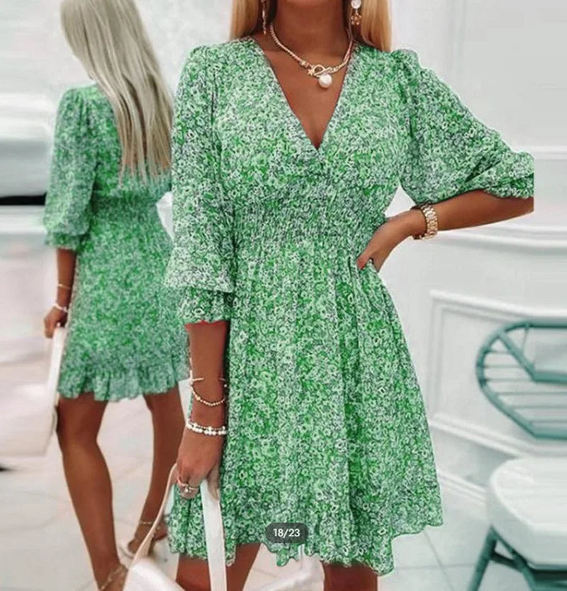 Women's short dress – Flowing cut – Breathable fabric – V-neck – Sleeves 3/4 with ruffles