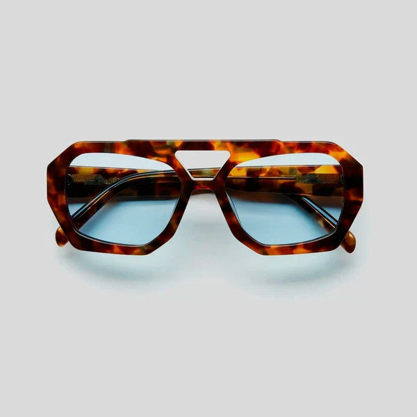 Women's sunglasses – Geometric frame – Tinted lenses – Vintage style