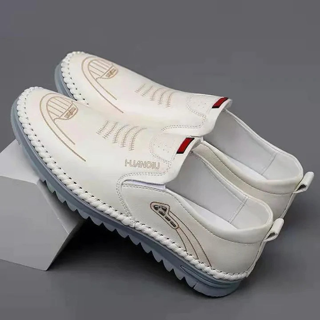 Men's moccasin shoes – Slip-on – Smooth finish – Lightweight comfort sole