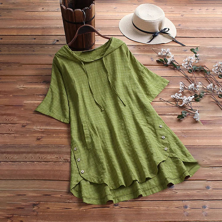 Women's T-shirt – Loose fit – Elbow-length sleeves – Button detail – Breathable fabric