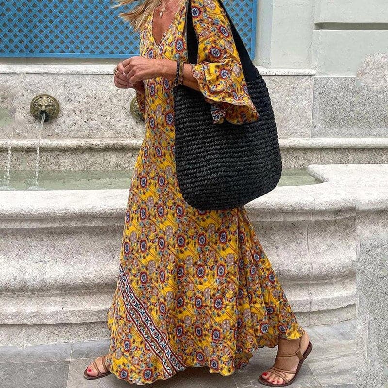 Women's long dress – Loose fit – Breathable fabric – Graphic pattern – V-neck