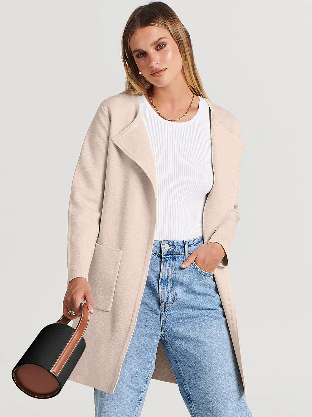 Manteau femme mi-long – Laine mélangée – Coupe droite – Col large – Style épuré