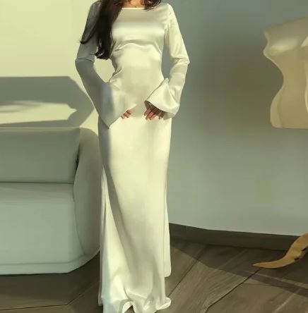 Robe Femme Longue – Coupe Slim – Tissu Luxueux – Manches Longues Élégantes