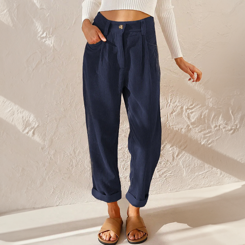 Women's trousers – Relaxed fit – High waist – Tapered leg – Pleated finish