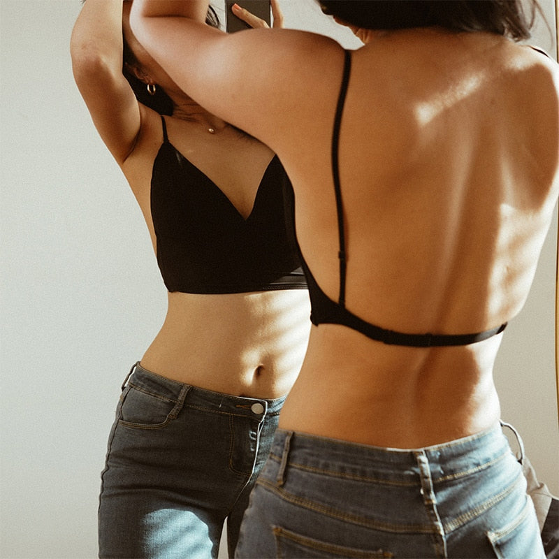 Women's bralette – Fitted cut – Light support – Adjustable straps – Breathable fabric