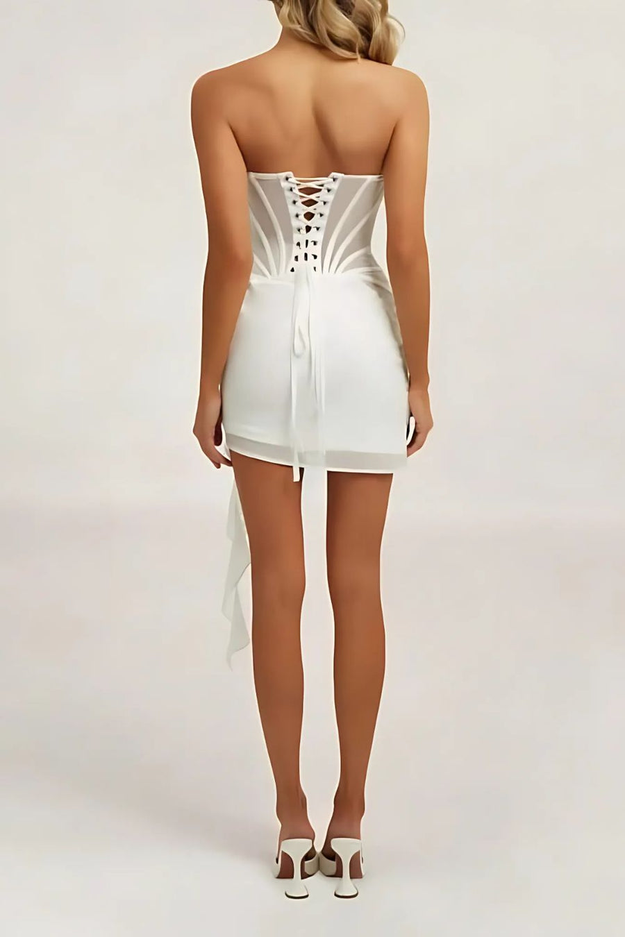 Robe Mini Femme – Sans Bretelles – Corset Structuré – Détails Drapés