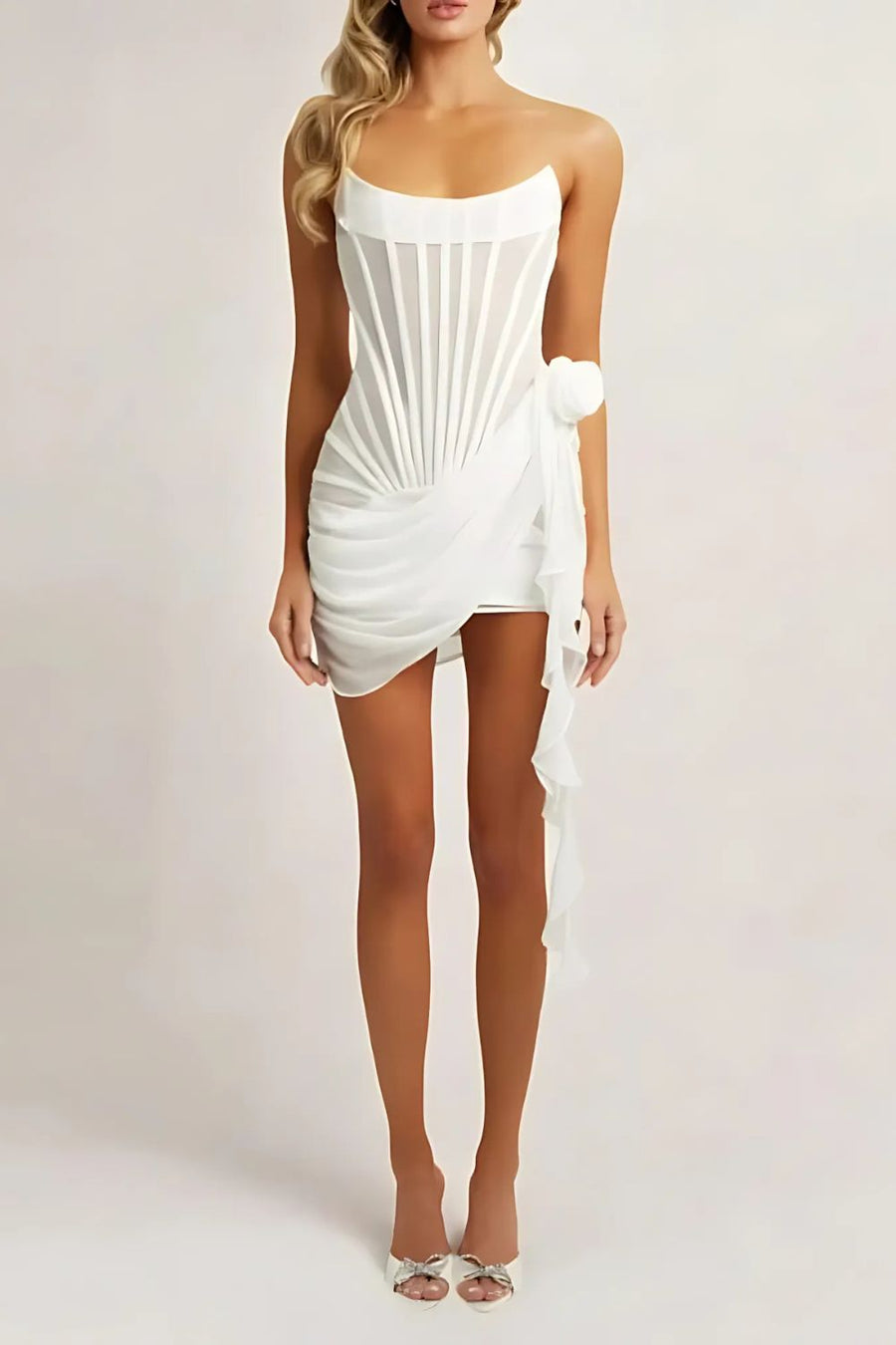 Robe Mini Femme – Sans Bretelles – Corset Structuré – Détails Drapés