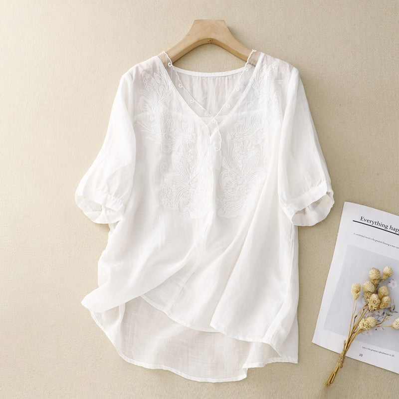 Chemise femme manches courtes – Coupe ample – Col V – Broderie élégante – Tissu respirant