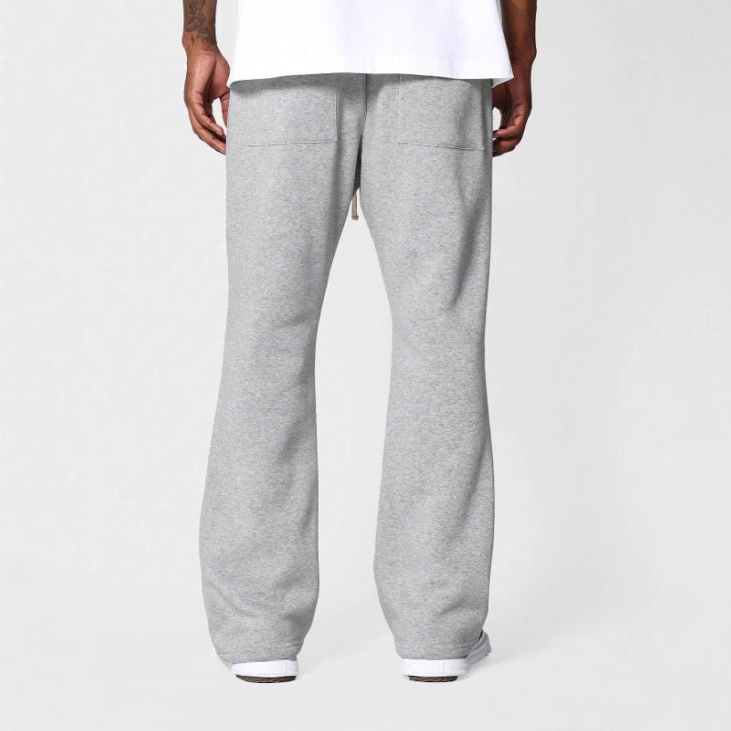 Men's sweatpants – Relaxed fit – Flared leg – Soft fabric