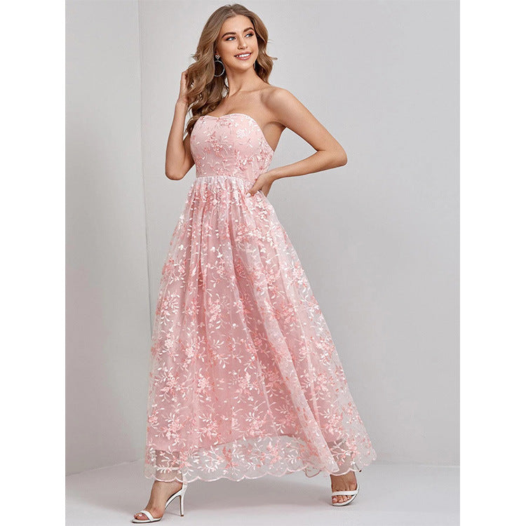 Women's evening dress – Strapless – Embroidered lace – Long flowing cut