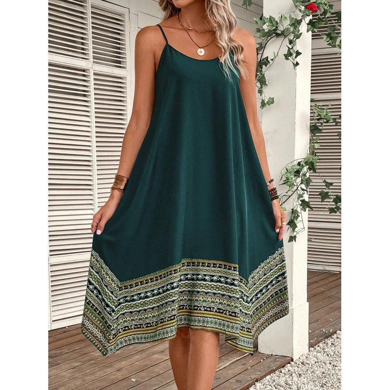 Robe femme – Coupe évasée fluide – Tissu coton – Bretelles fines – Détail bohème
