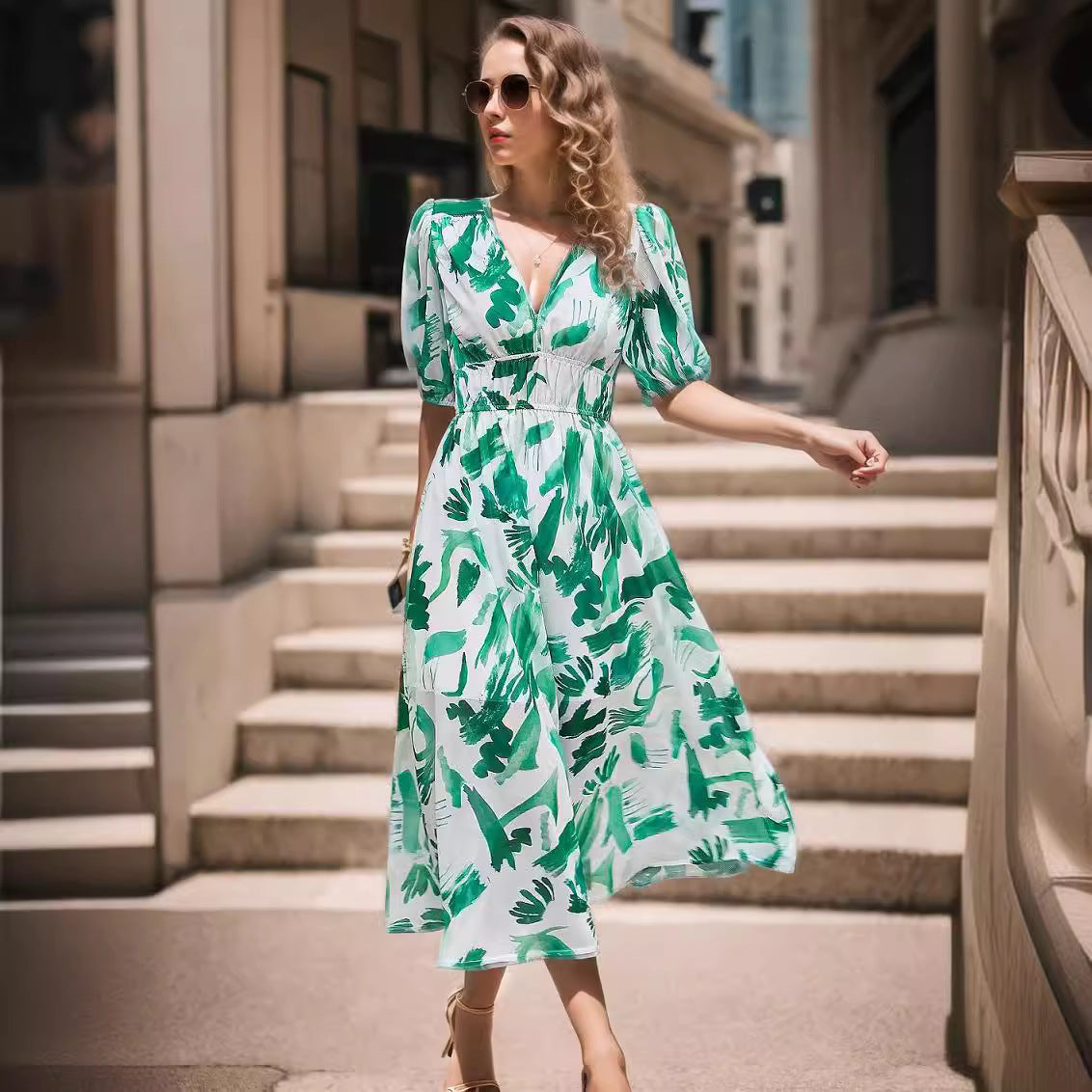 Women's midi dress – Fitted waist – V-neck – Puff sleeves – Breathable fabric – Printed