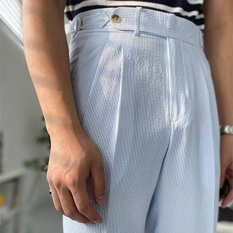 Men's trousers – Straight cut – High waist – Pleats – Breathable textured fabric