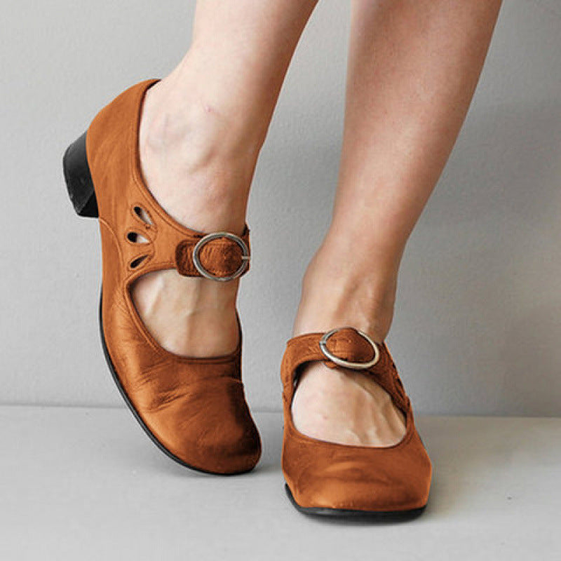 Chaussures habillées femme – Talon bas confortable – Bout rond – Bride à boucle vintage