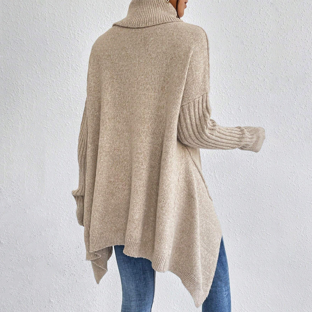 Pull Femme Col Roulé – Coupe Oversize – Ourlet Asymétrique