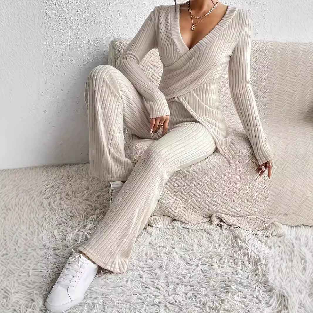Ensemble Femme – Maille Côtelée – Haut Cache-Cœur Manches Longues – Pantalon Droit