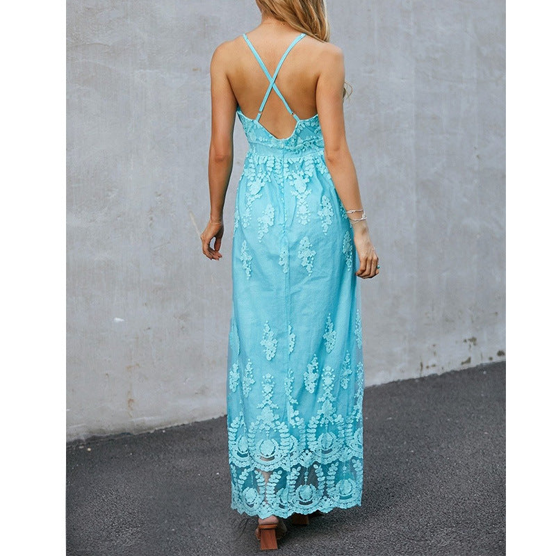 Women's long dress – Lightweight fabric – Elegant cut – Floral embroidery – Sleeveless