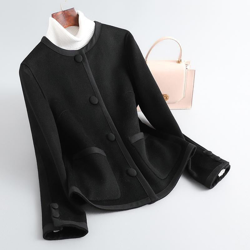 Women's Coat - Wool Blend - Fitted Cut - Round Neck - Button Detail