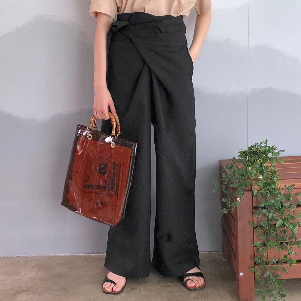Pantalon femme large – Taille haute – Ceinture nouée – Tissu fluide – Longueur cheville