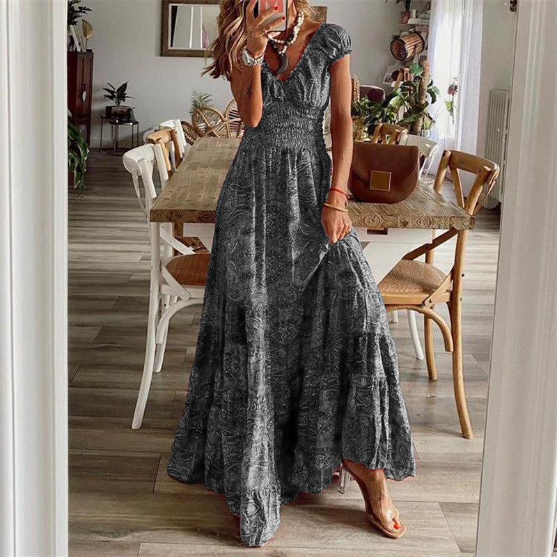 Robe longue femme – Encolure V – Manches courtes – Taille smockée – Jupe à volants