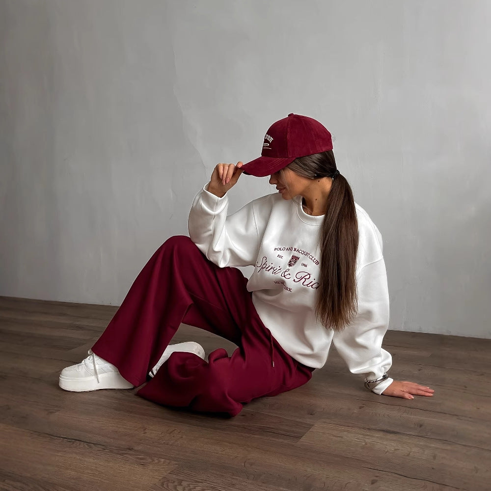 Sweatshirt Femme – Coupe Oversize – Coton Mélangé – Logo Brodé – Col Rond Casual