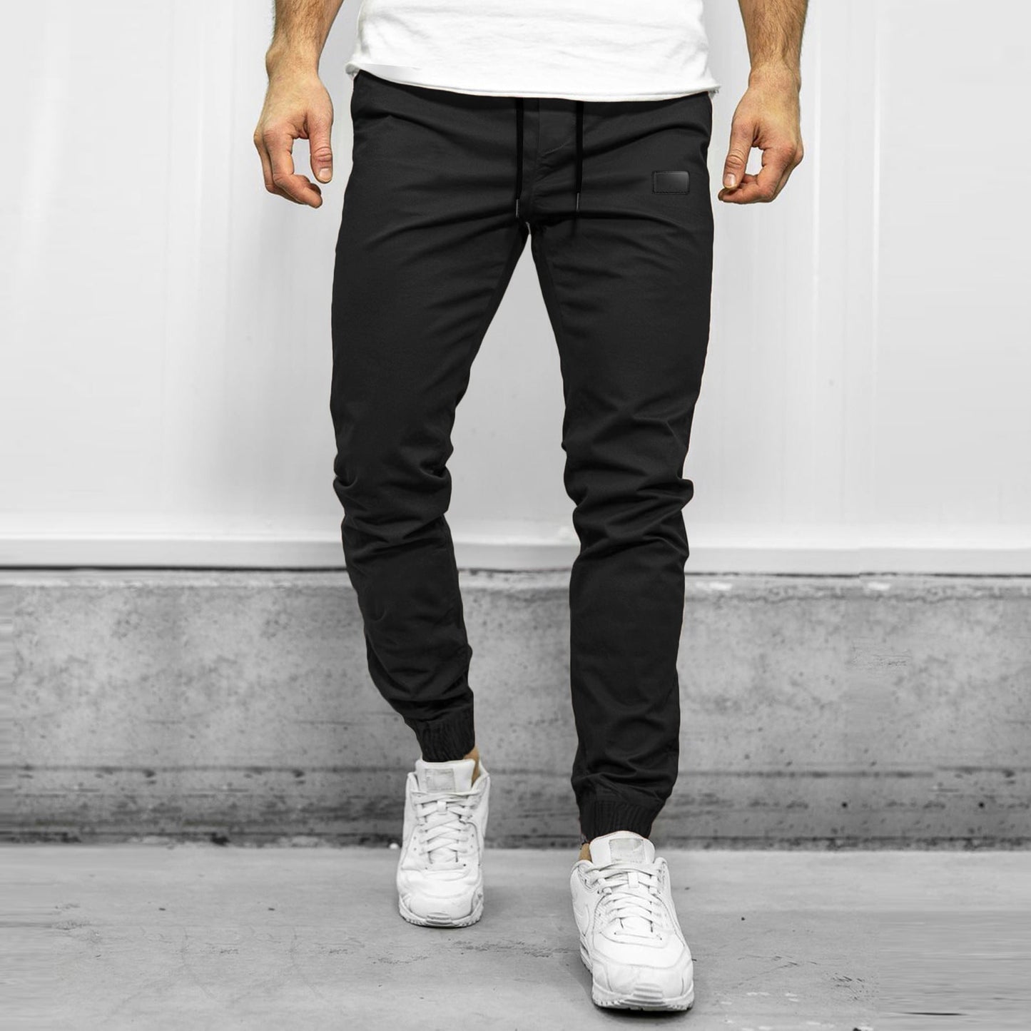 Men's cargo pants – Relaxed fit – Elastic waist – Breathable fabric – Tapered cuffs – Multi-pocket