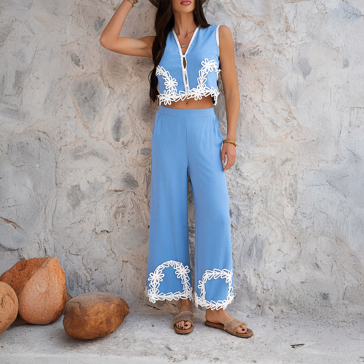 Women's Set – Sleeveless Crop Top and High-Waist Wide-Leg Pants – Lace