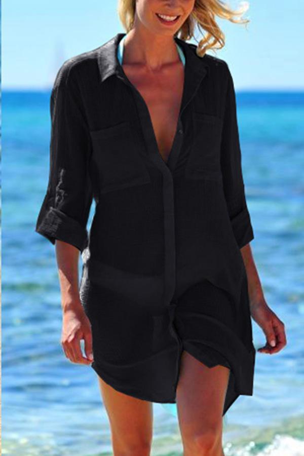 Women’s beach shirt – Loose fit – Button-down – Breathable fabric – Mid-thigh length