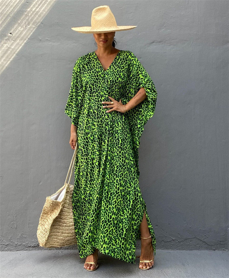 Women's caftan dress – Loose fit – Breathable fabric – Animal print – Wide sleeves