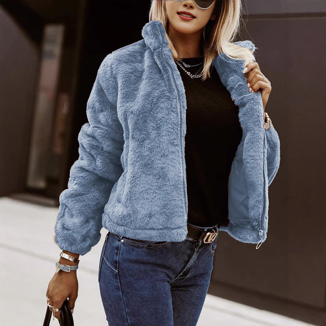 Women's faux fur coat – Oversized cut – Stand-up collar – Zipper closure