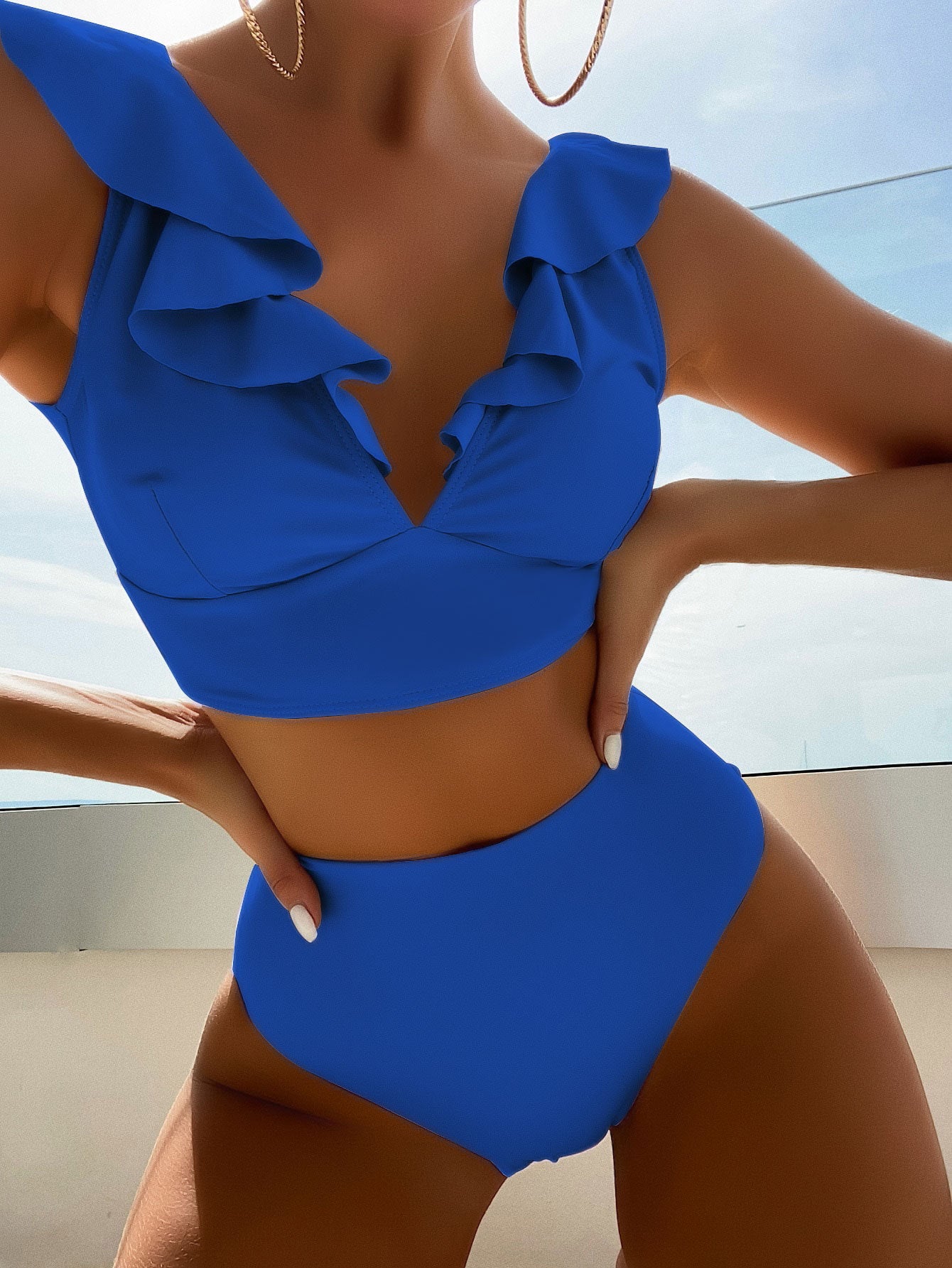 Women's bikini – Ruffled V-neckline – High waist shaping – Breathable stretch fabric