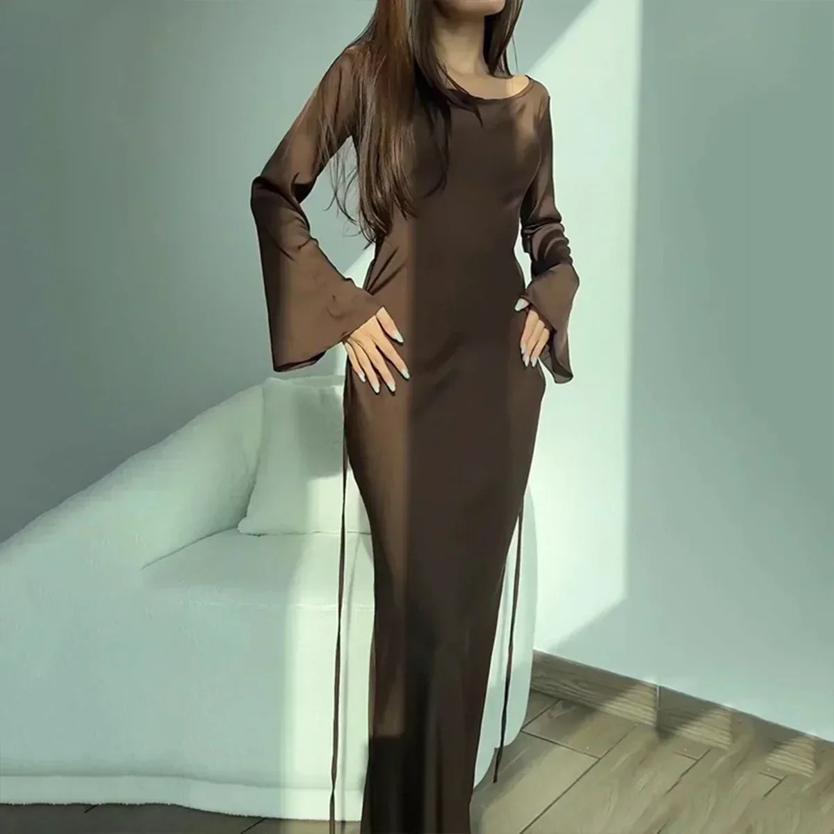 Robe Femme Longue – Coupe Slim – Tissu Luxueux – Manches Longues Élégantes