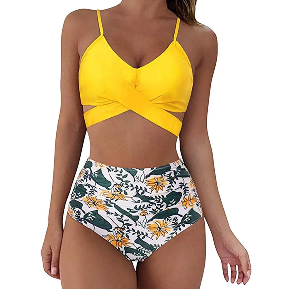 Women's bikini – Slim fit – Elegant crossover top – High-waisted ruched bottoms