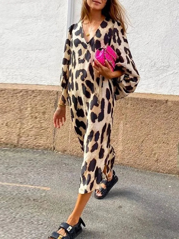 Women's midi dress – Fluid cut – Animal print – Balloon sleeves – Breathable fabric