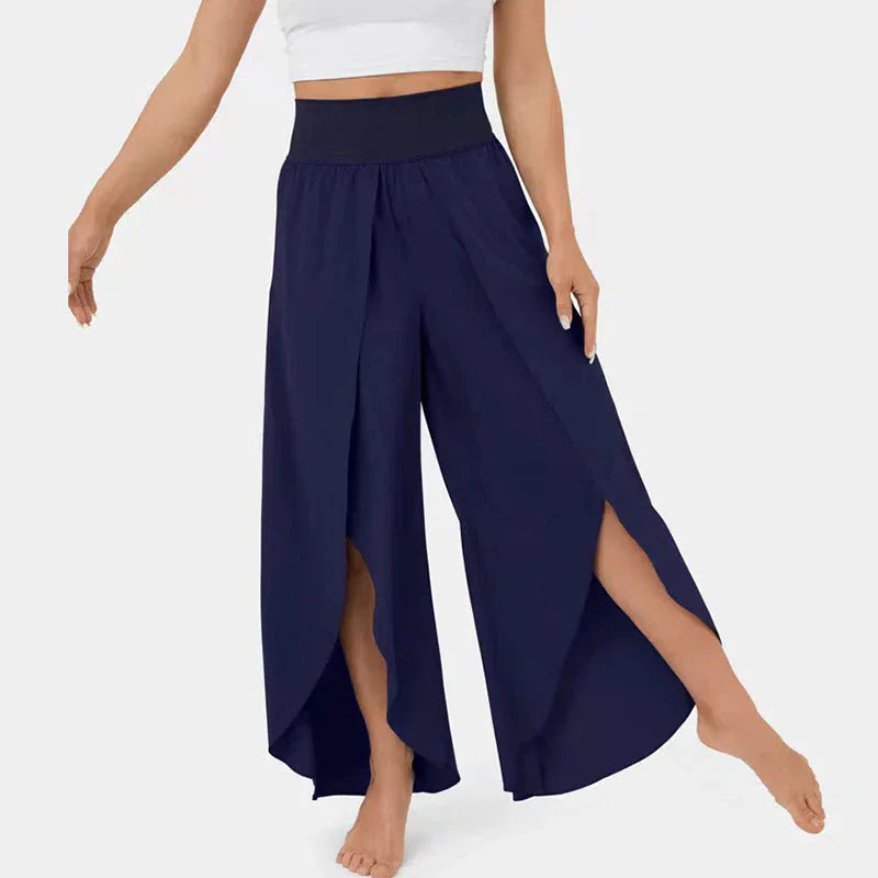 Wide women's trousers – High waist – Loose fit – Side slits