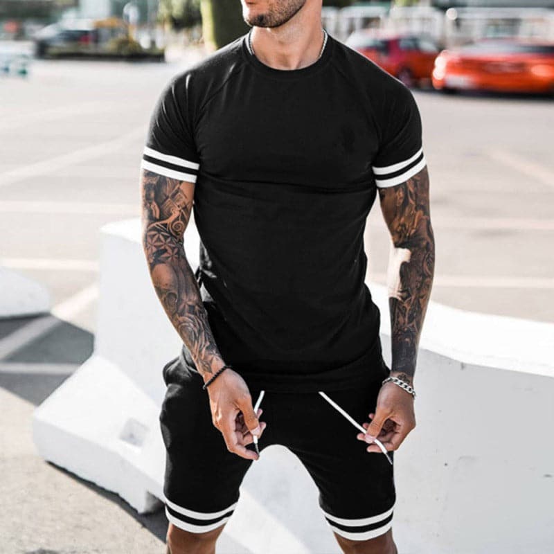 Men's sports set – Slim fit – Breathable stretch fabric – T-shirt and shorts