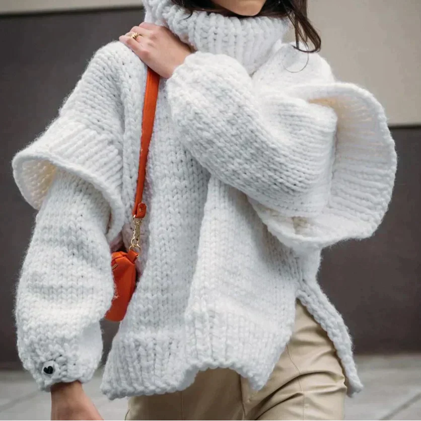 Pull femme à col roulé – Coupe oversize – Maille épaisse – Texture côtelée douce