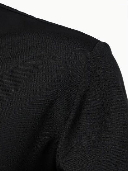 Men's shirt – Slim fit – Breathable fabric – Elegant contrasting details
