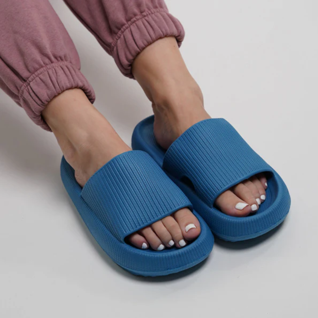 Women's slippers – Open toe – Quilted sole – Non-slip mule style