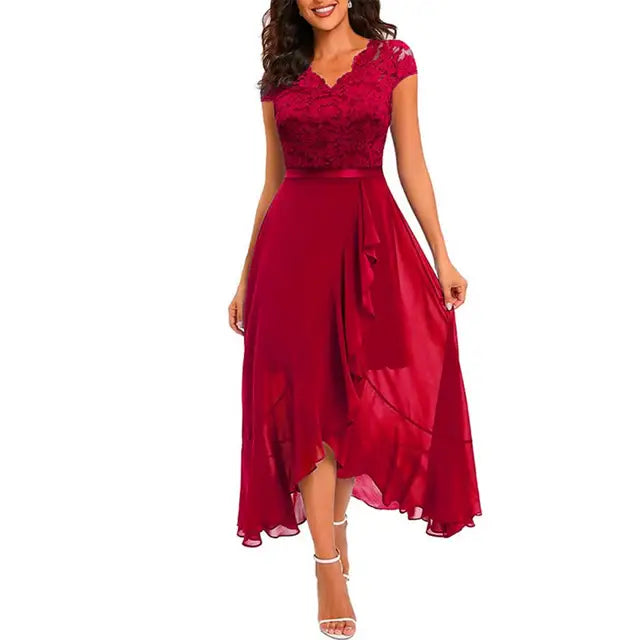 Elegant women's dress – Flared cut – Refined lace – Asymmetrical hem – Flowing ruffle